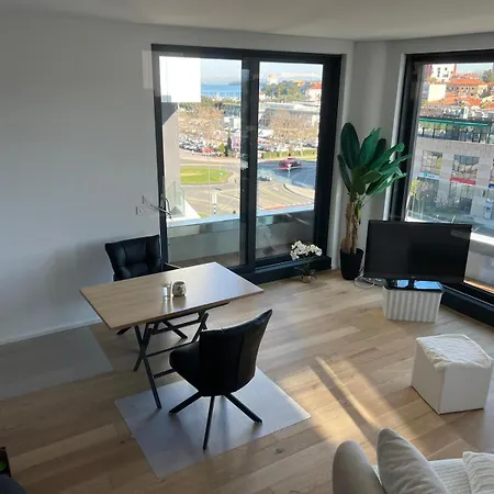 Delux - New * קופר