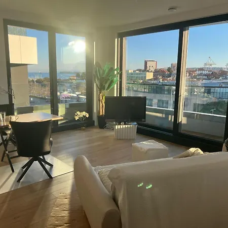 Appartement Delux - New