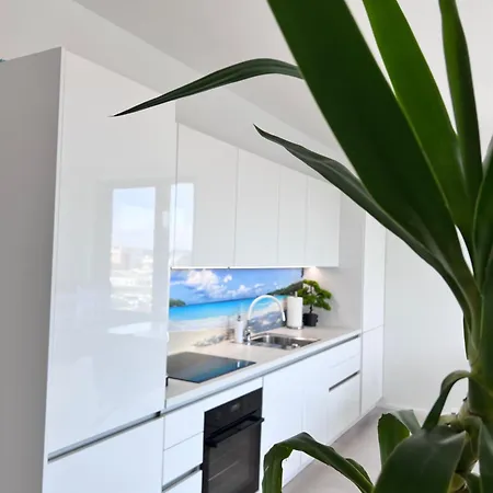 Lux Solis - Seaview - New! Apartment *