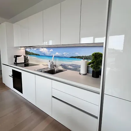 Lux Solis - Seaview - New! * Koper