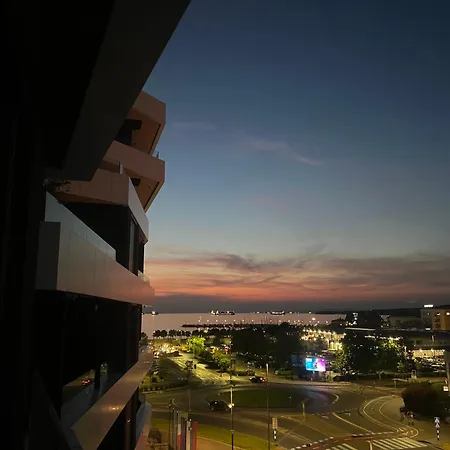 Lux Solis - Seaview - New! Apartment